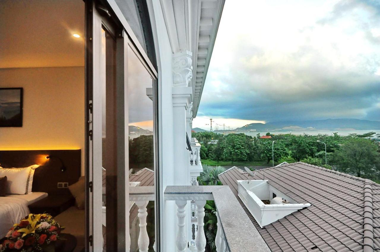 Crown Nguyen Hoang Hotel Nha Trang Exteriér fotografie