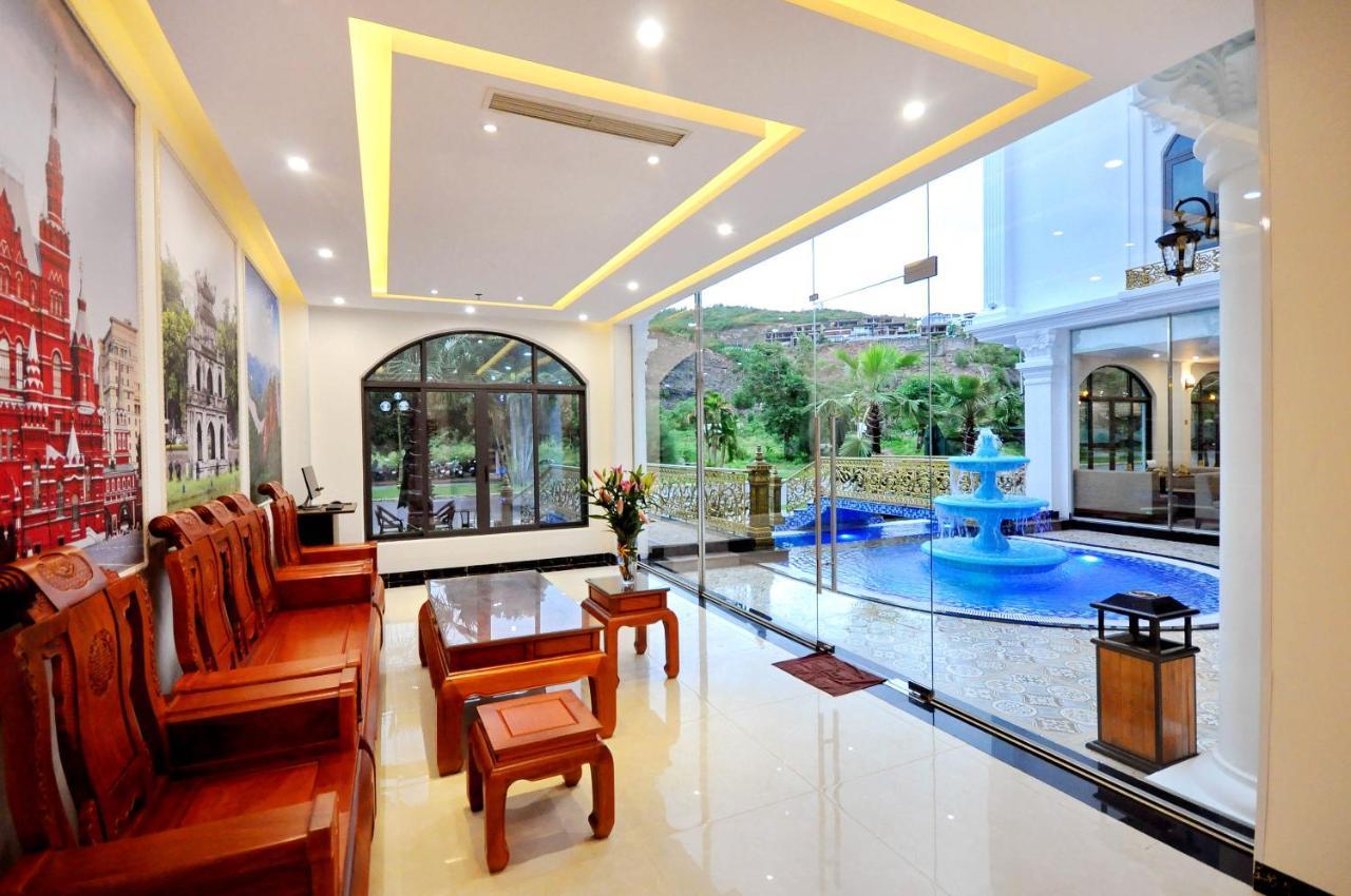 Crown Nguyen Hoang Hotel Nha Trang Exteriér fotografie