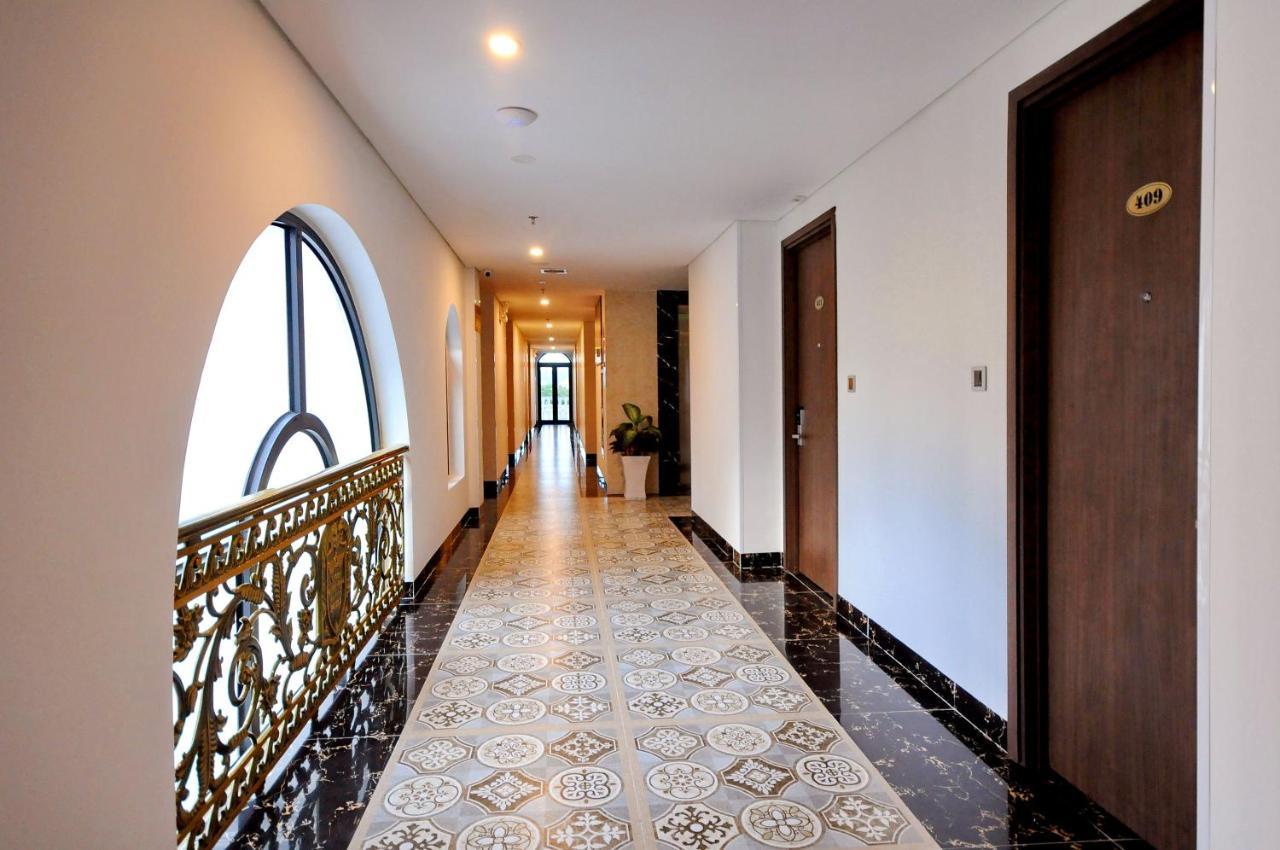 Crown Nguyen Hoang Hotel Nha Trang Exteriér fotografie