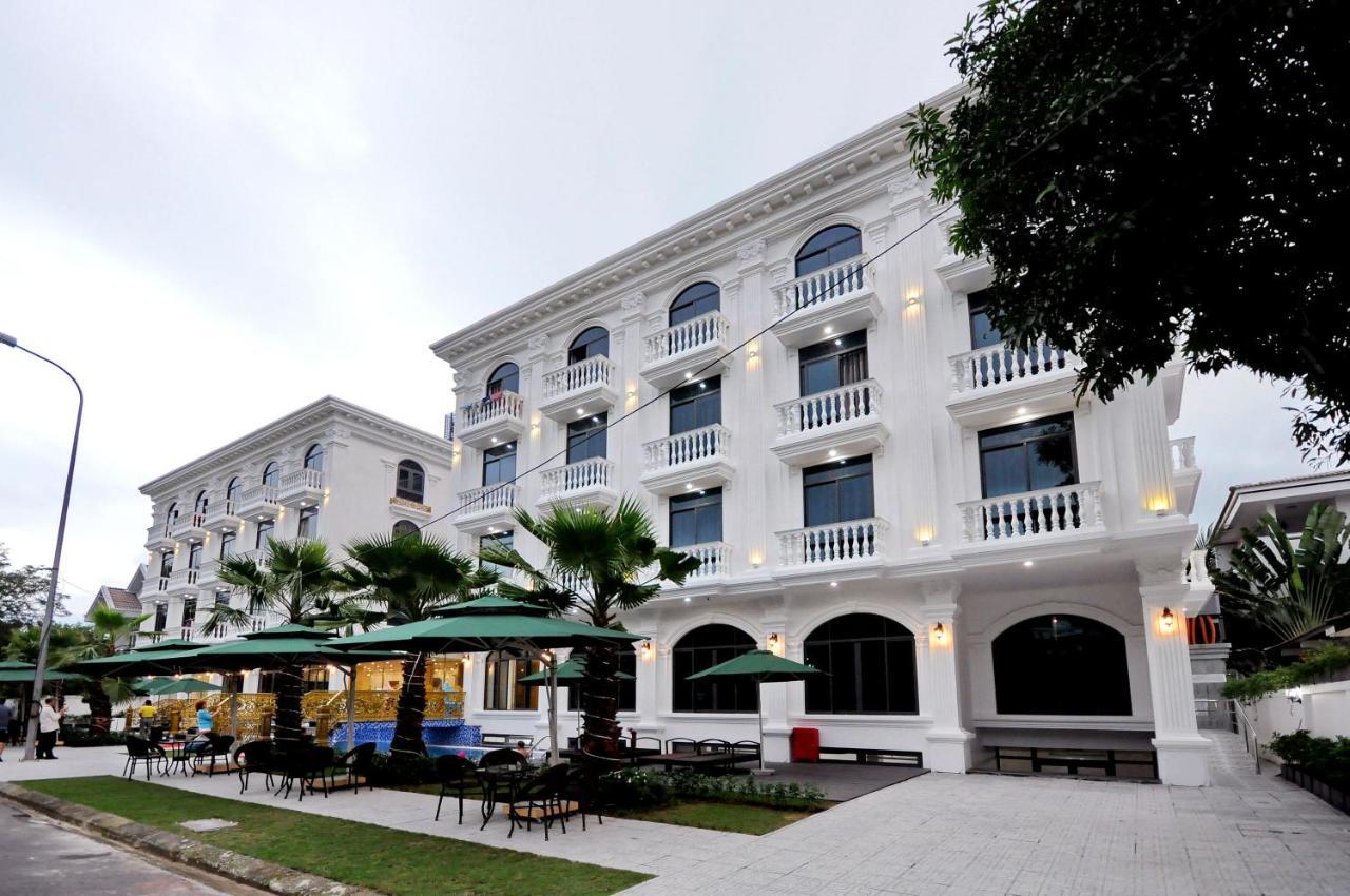 Crown Nguyen Hoang Hotel Nha Trang Exteriér fotografie
